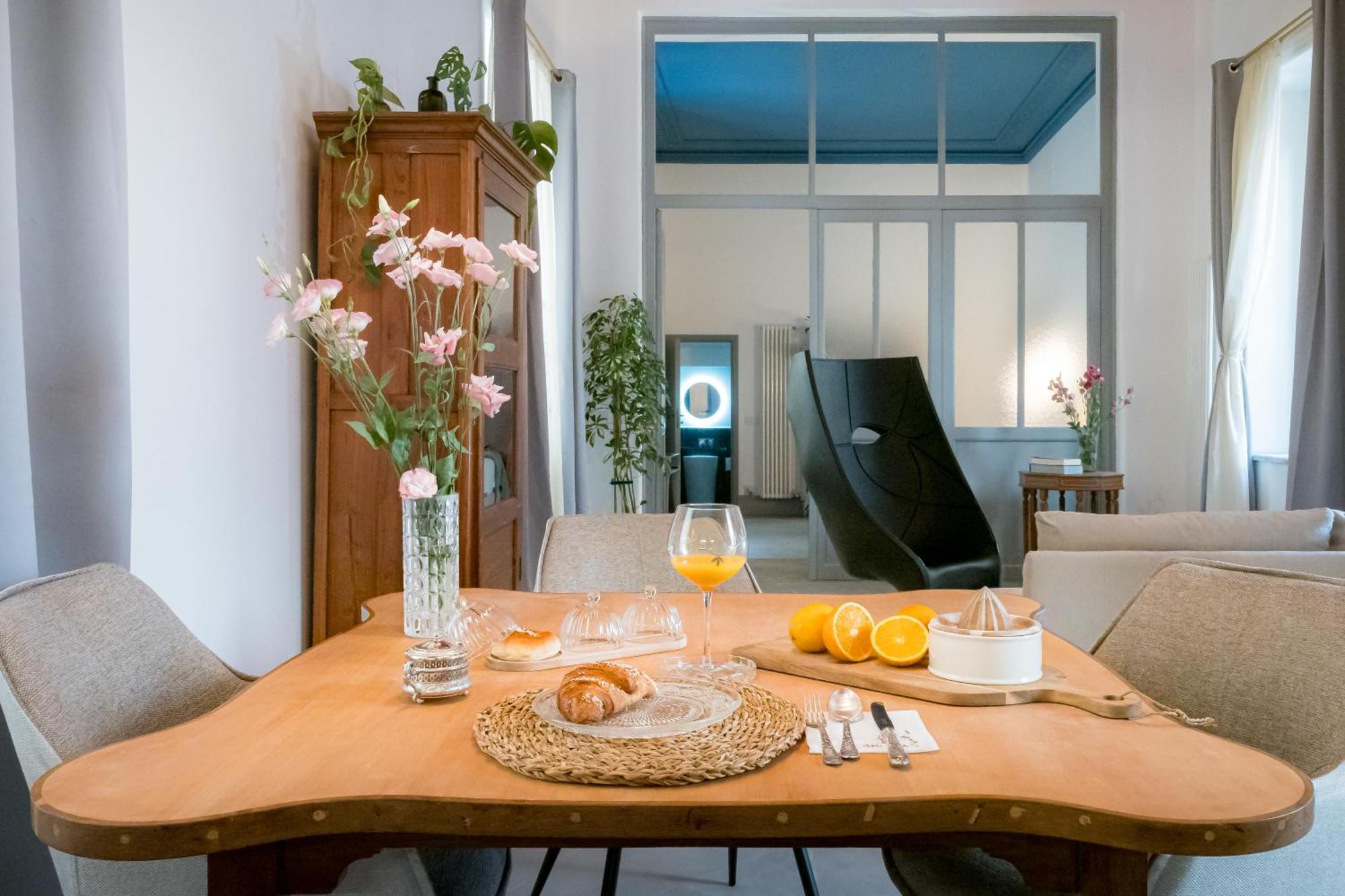Palazzo Santa Ninfa - Luxury Mansion Apartment *